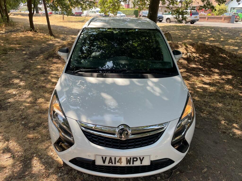Vauxhall Zafira Tourer 2.0 Cdti Sri Euro 5 White #3