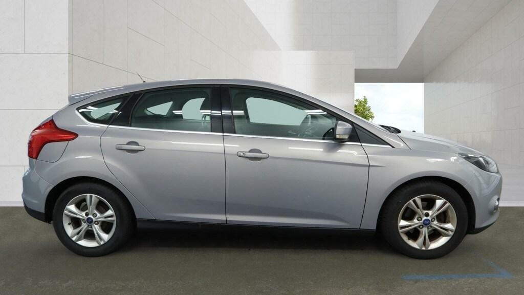 Ford Focus 1.6 Zetec Silver #5