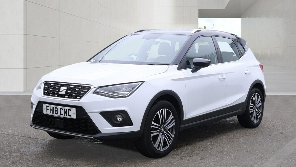 Seat Arona 1.0 Tsi 115 Xcellence Dsg White #2