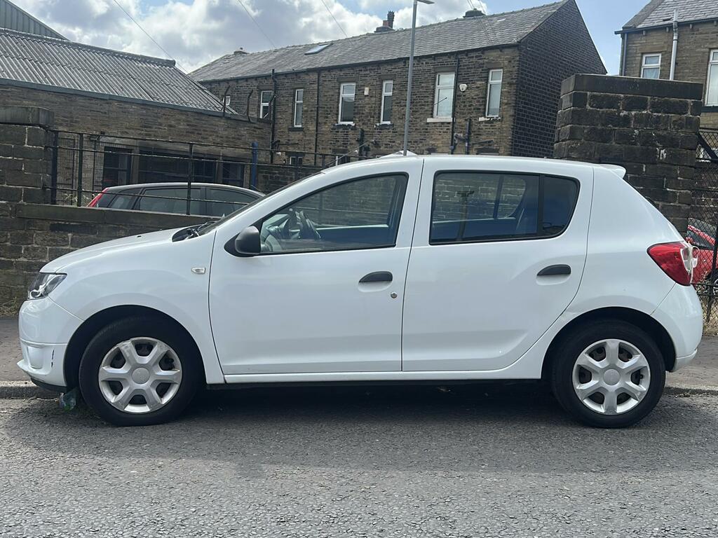 Dacia Sandero Ambiance White #3