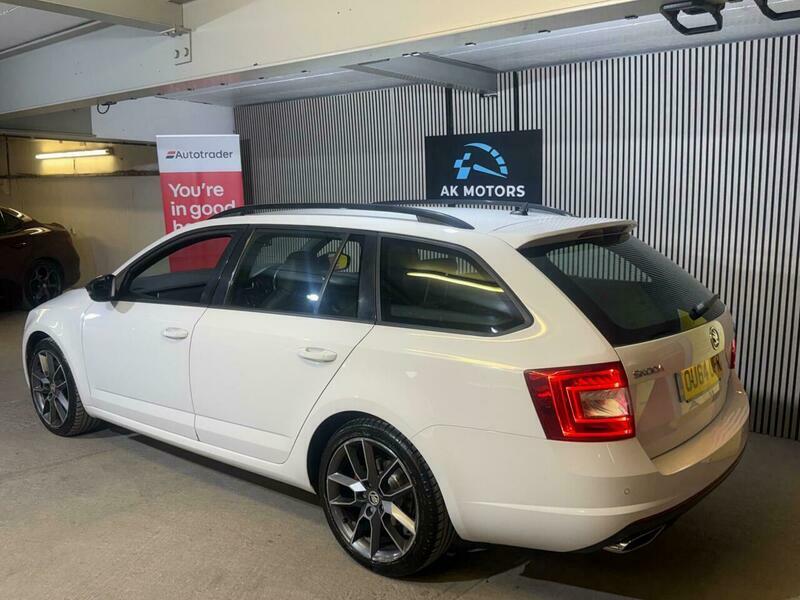 Skoda Octavia 2.0 Tdi Vrs Euro White #4