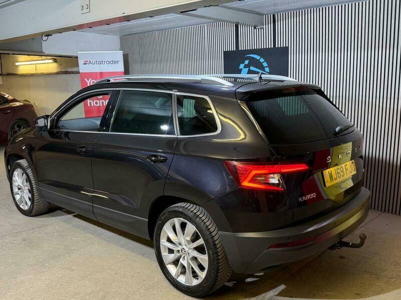 Skoda Karoq 2.0 Tdi Se L Black #4