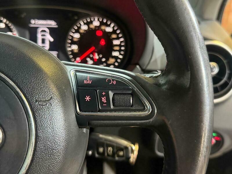 Audi A1 2010 1.4 Tfsi S Line S Tronic Euro 5 Ss Grey #23