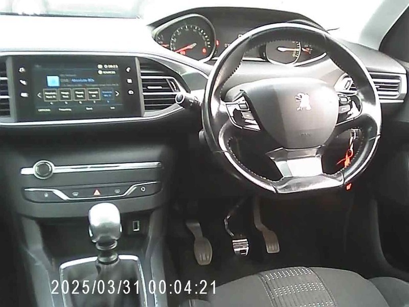 Peugeot 308 SW 1.2L Tech Edition Black #7
