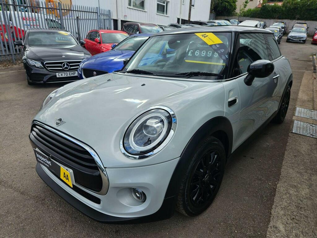 Mini Hatch Hatchback 1.5 Cooper Classic Euro 6 Ss 202 CA21NDX Silver #3