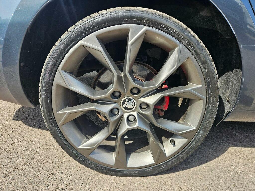 Skoda Octavia 2.0 Tdi Vrs Dsg Euro 6 Ss Grey #5