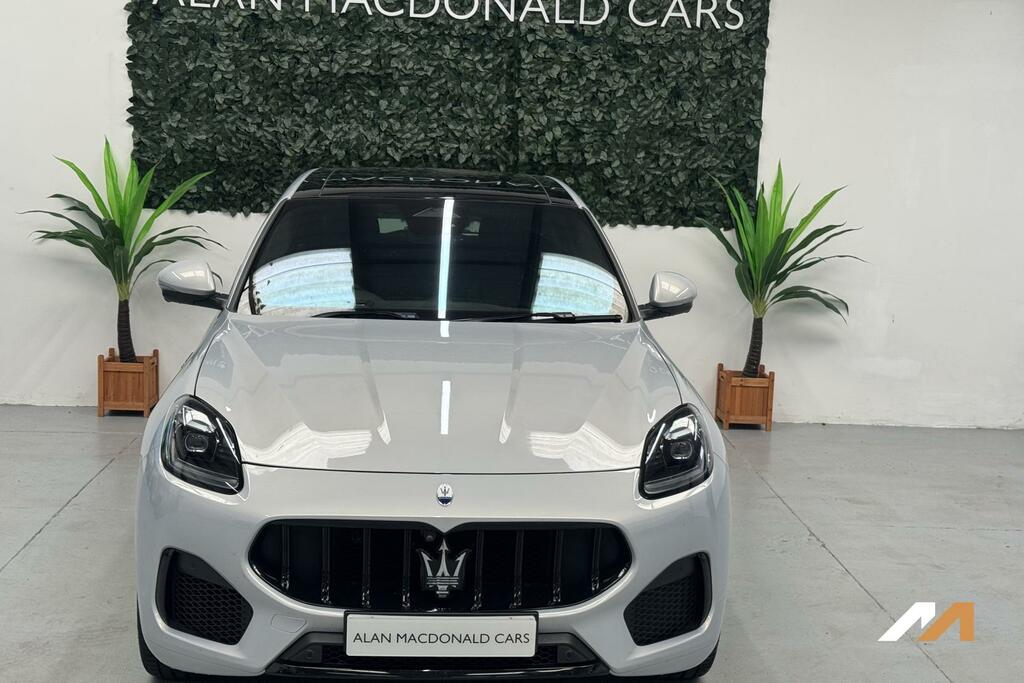 Maserati Grecale Maserati Grecale V6 Trofeo Estate White #8