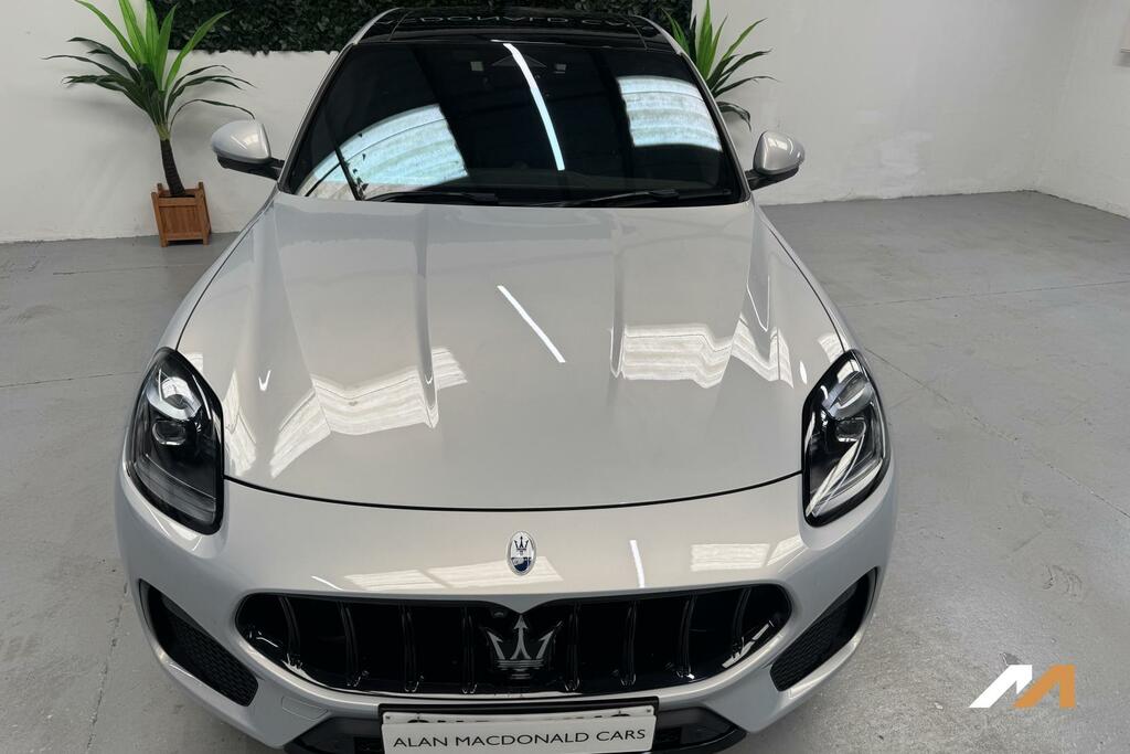 Maserati Grecale Maserati Grecale V6 Trofeo Estate White #49