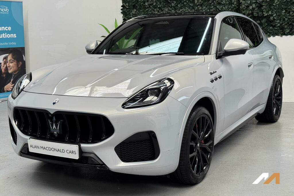Maserati Grecale Maserati Grecale V6 Trofeo Estate White #9