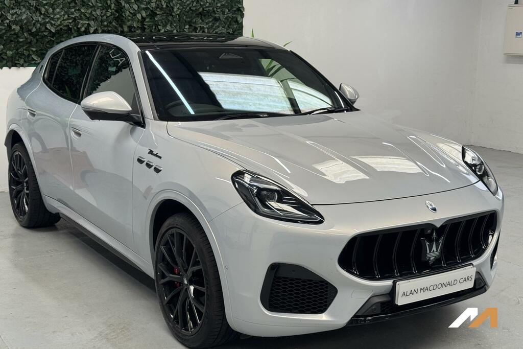 Maserati Grecale Maserati Grecale V6 Trofeo Estate White #13