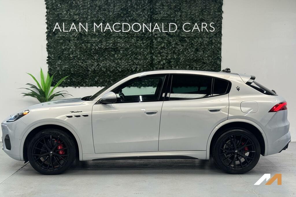 Maserati Grecale Maserati Grecale V6 Trofeo Estate White #20