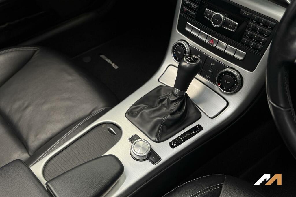 Mercedes-Benz SLK Slk250 Cdi Blueefficiency Amg Sport Black #25
