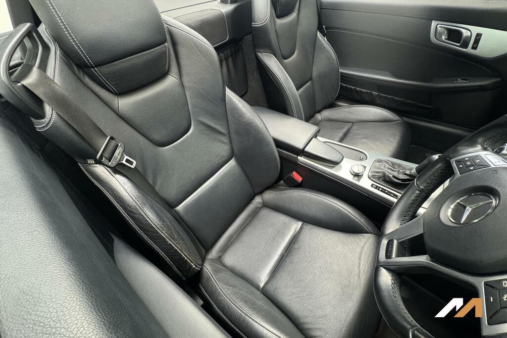 Mercedes-Benz SLK Slk250 Cdi Blueefficiency Amg Sport Black #21