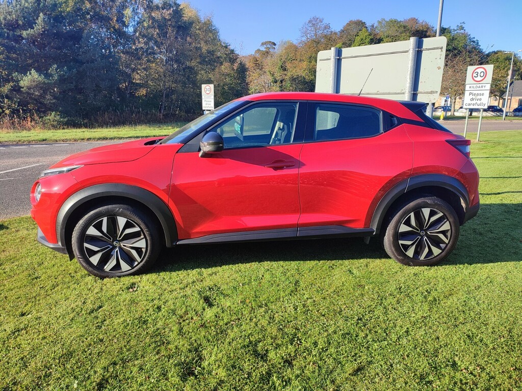 Nissan Juke 1.0 Dig-t 114 N-connecta Hatchback Blue #17