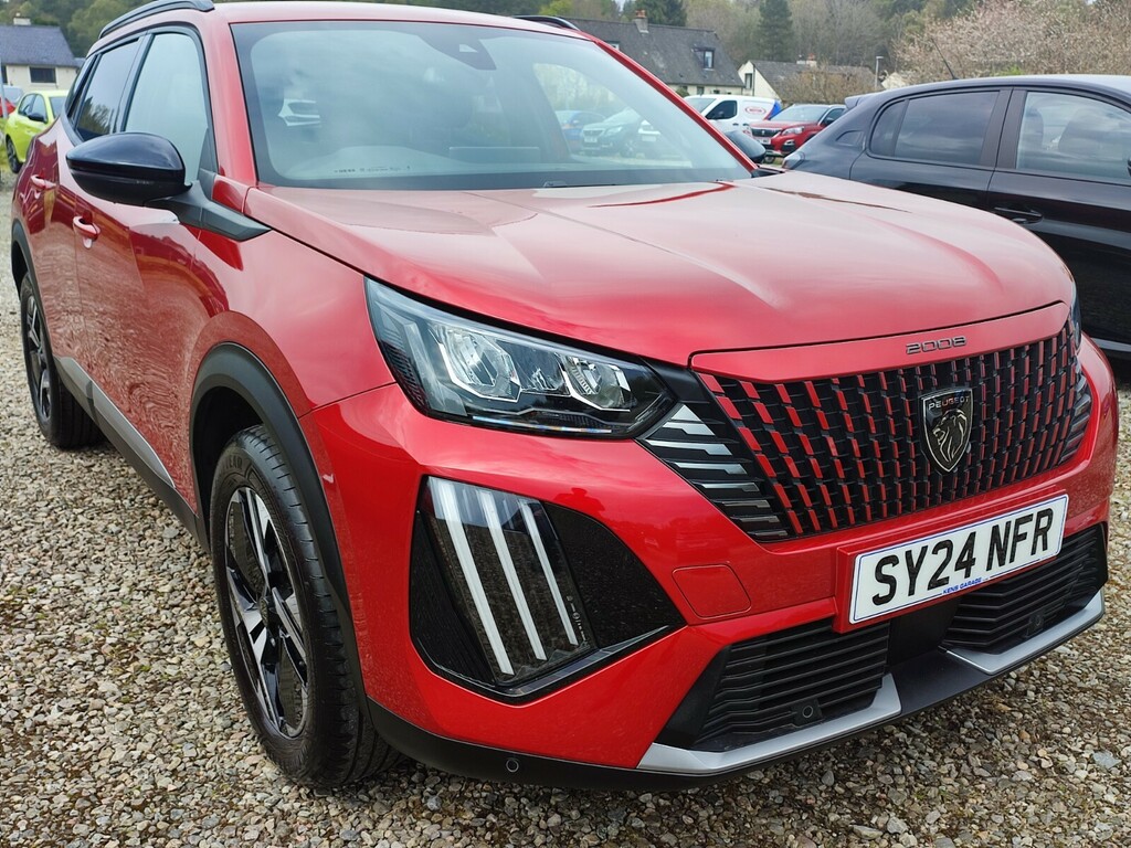 Peugeot 2008 1.2 Puretech 130 Allure Eat8 Red