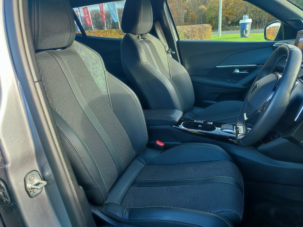 Peugeot 2008 1.2 Puretech 130 Gt Eat8 Grey #6