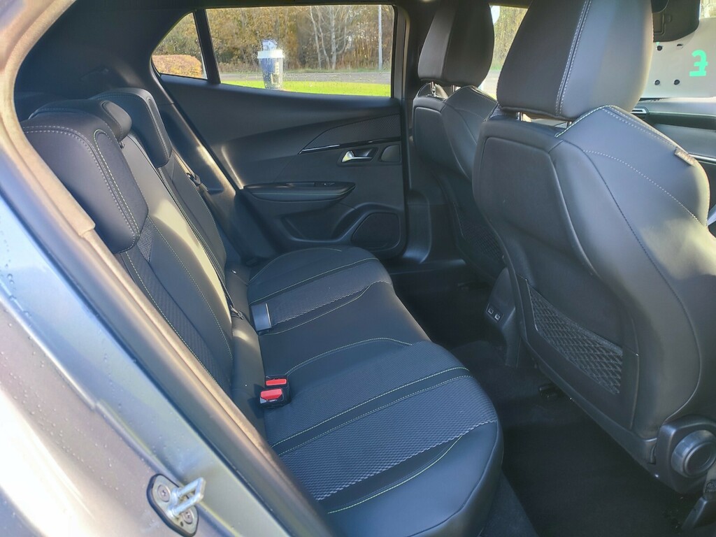 Peugeot 2008 1.2 Puretech Allure Grey #11