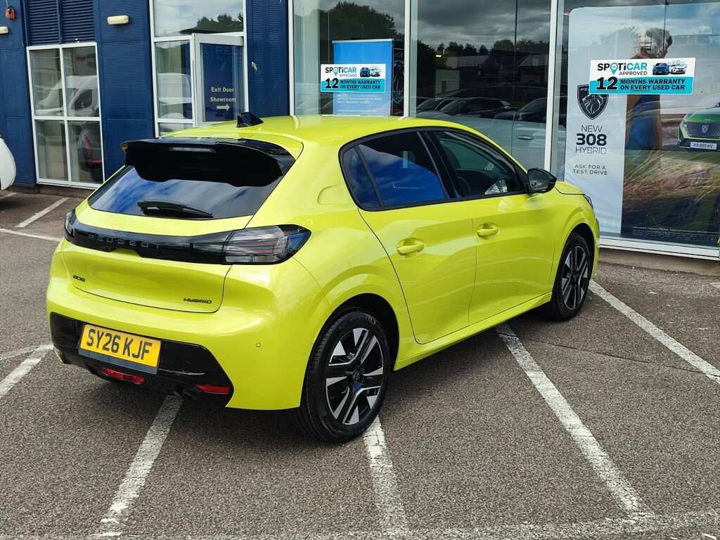 Peugeot 208 1.2 Hybrid 110 Allure E-dsc6 Yellow #6