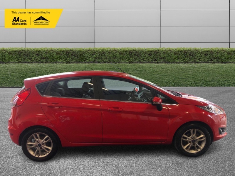 Ford Fiesta Zetec Red #2