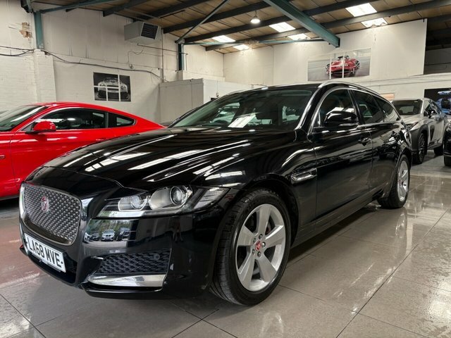 Jaguar XF 2019 2.0I Portfolio Gpf Sportbrake LA68MVE Black #2