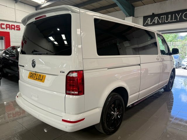Volkswagen Transporter Shuttle 2017 2.0 Tdi Bluemotion Tech Se Minibus Double Cab White #6