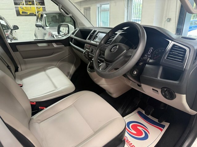 Volkswagen Transporter Shuttle T6 Tdi 9 Seat Shuttle Lwb In Candy White - Euro Si White #16