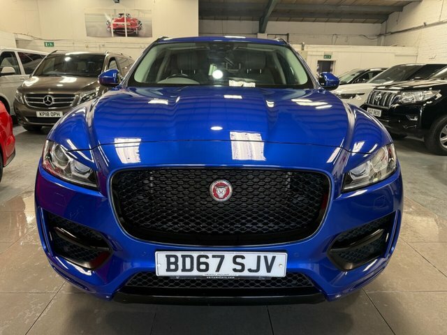 Jaguar F-Pace 2018 2.0 P250i R-sport Suv Awd Eur Blue #3