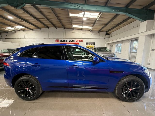 Jaguar F-Pace 2.0D R-sport Awd Euro 6 Ss Black #8