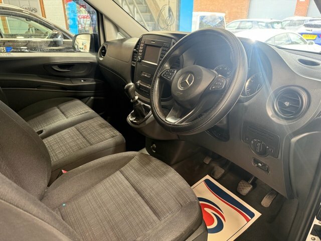 Mercedes-Benz Vito 1.6 111 Cdi 114 White #16