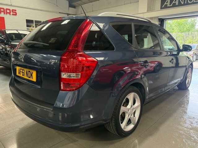 Kia Ceed 2011 1.6 Crdi 3 Sports Wagon Euro AF61NDK Blue #6
