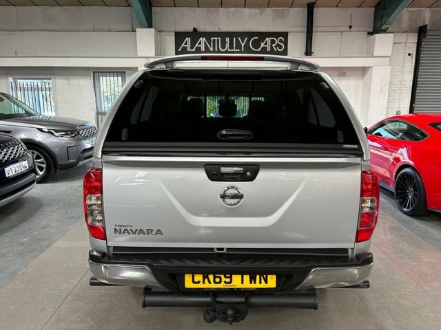 Nissan Navara 2019 2.3 Dci Tekna Pickup Double Cab Au Silver #4