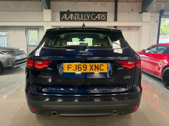 Jaguar F-Pace 2019 2.0 P250i Prestige Suv Awd Eu Blue #4