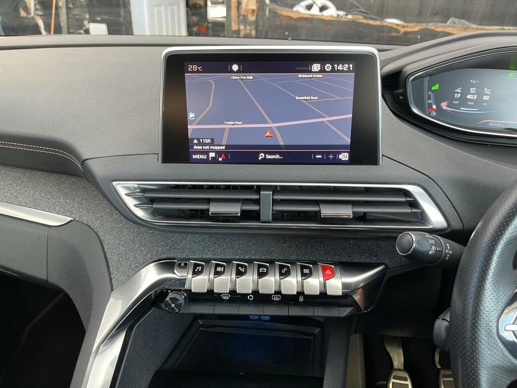 Peugeot 3008 3008 Gt Bluehdi Ss White #26