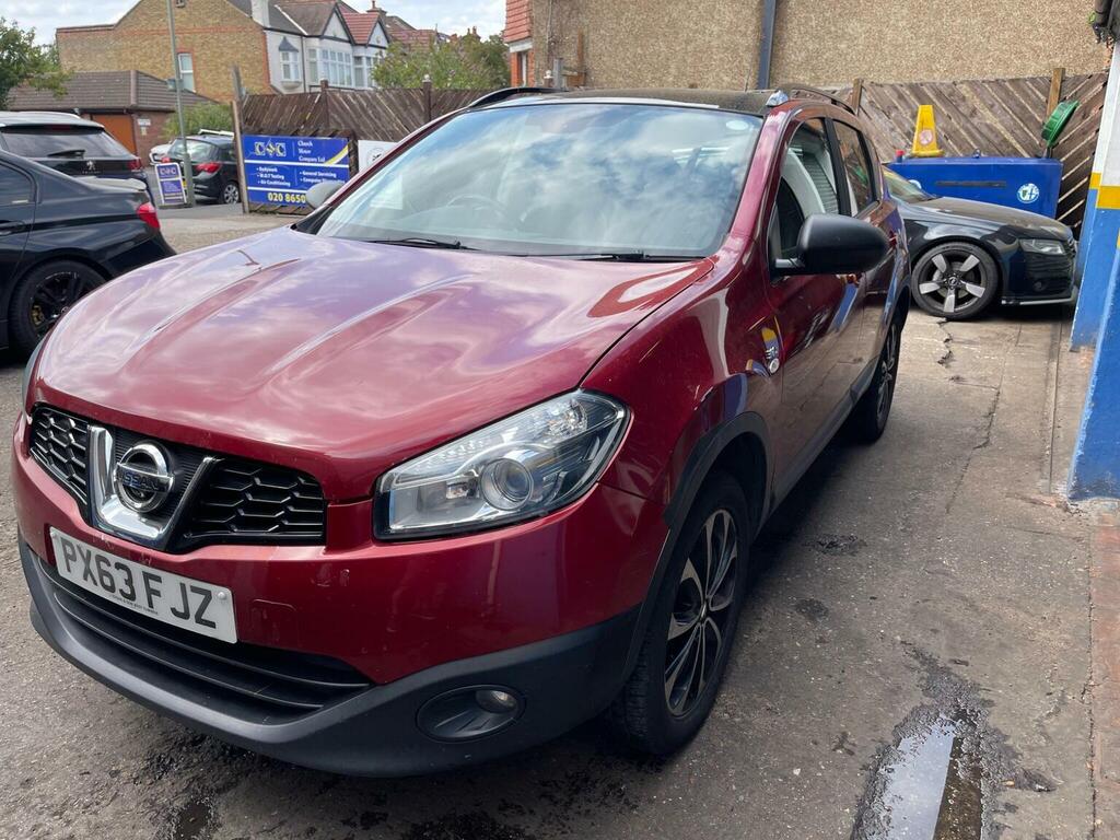 Nissan Qashqai 1.6 360 2Wd Euro 5 Red #3