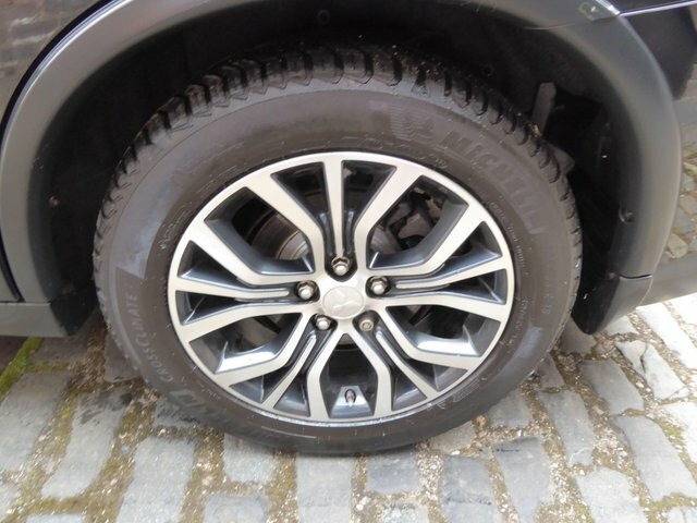 Mitsubishi Outlander 2.0H 12Kwh 4H Suv Plug-in Hybrid Cvt 4W Black #9
