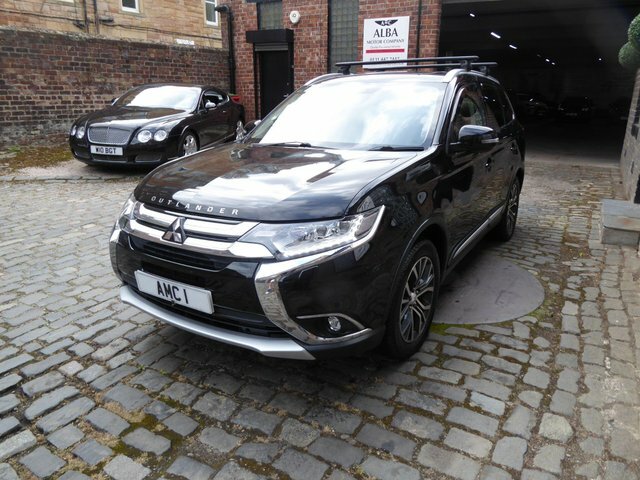 Mitsubishi Outlander 2.2 Di-d 4 4Wd Black #3