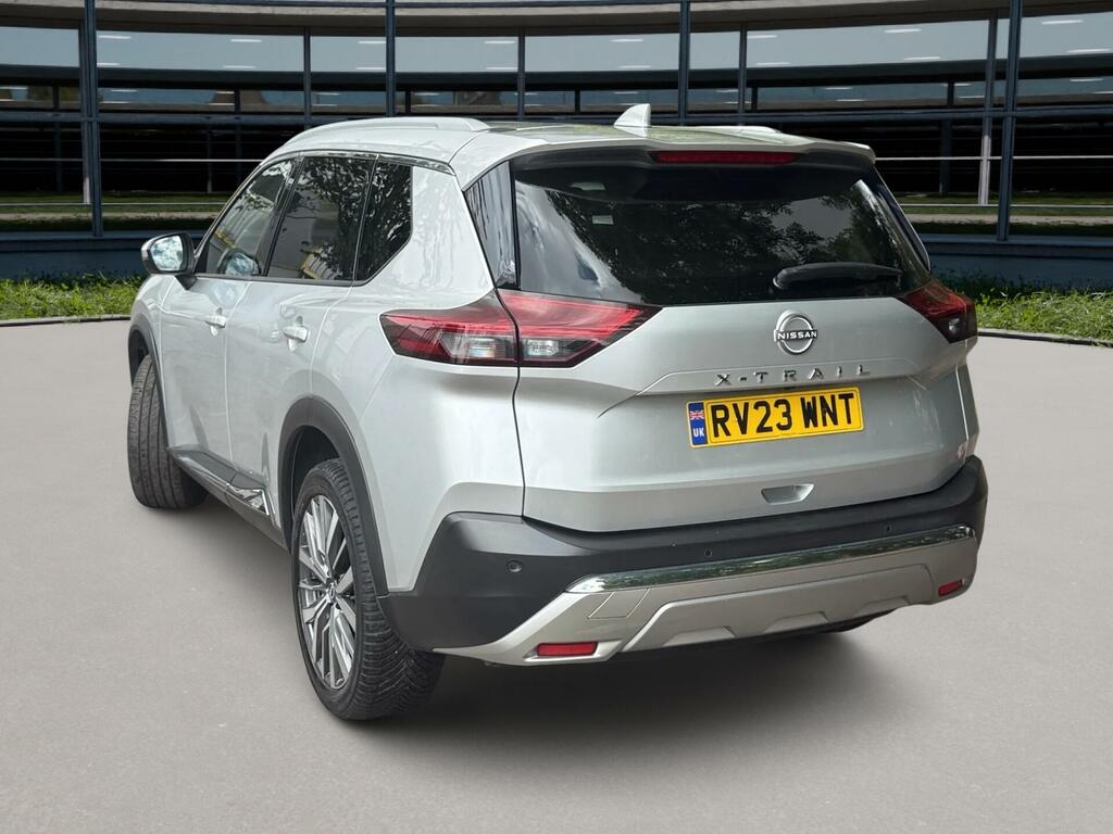 Nissan X-Trail Tekna Silver #2