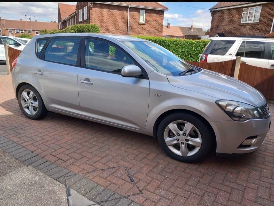 Kia Ceed 2 Silver #3