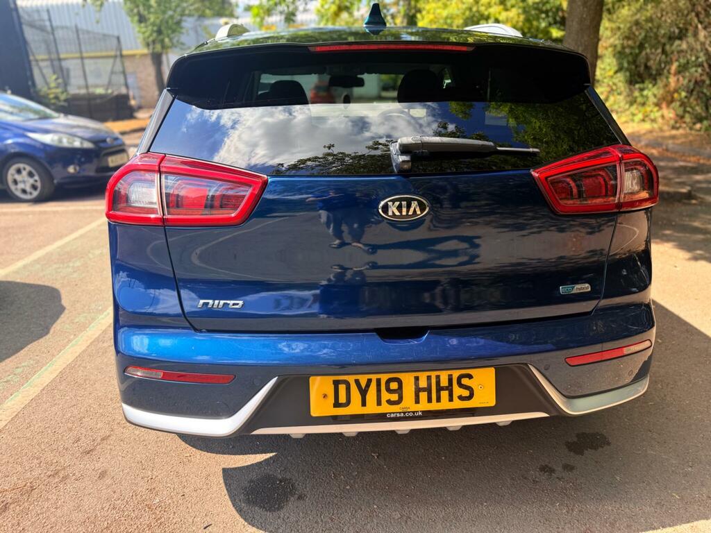 Kia Niro Kia Niro 1.6 Gdi 3 Suv Hybrid Dct Euro Grey #12
