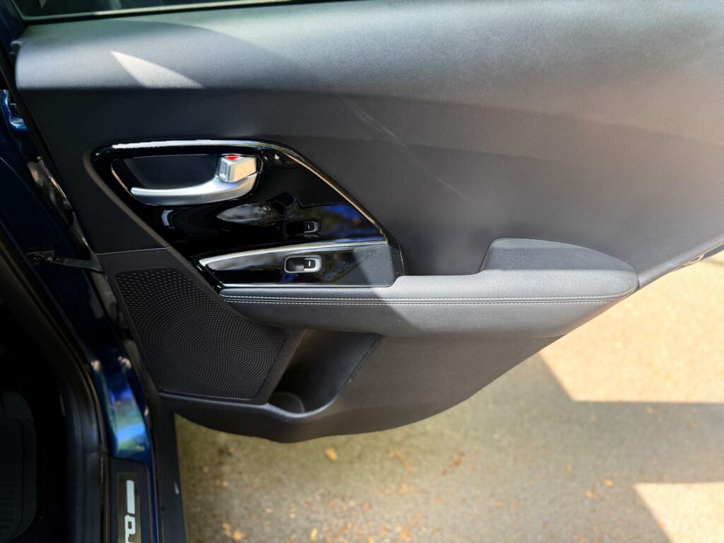 Kia Niro Kia Niro 1.6 Gdi 3 Suv Hybrid Dct Euro Grey #33