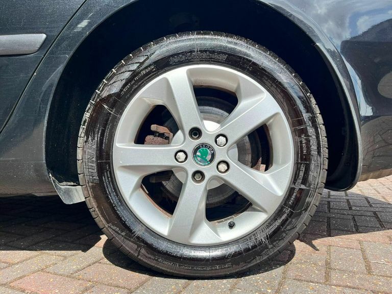 Skoda Octavia 2.0 Tdi Vrs Euro 5 Black #33