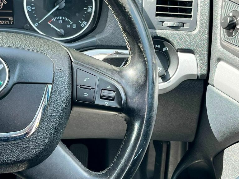 Skoda Octavia 2.0 Tdi Vrs Euro 5 Black #20