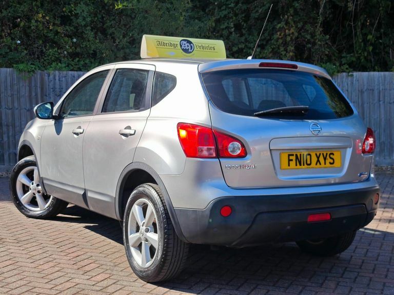 Nissan Qashqai 1.6 Acenta 2Wd Euro 5 Ss Silver #2