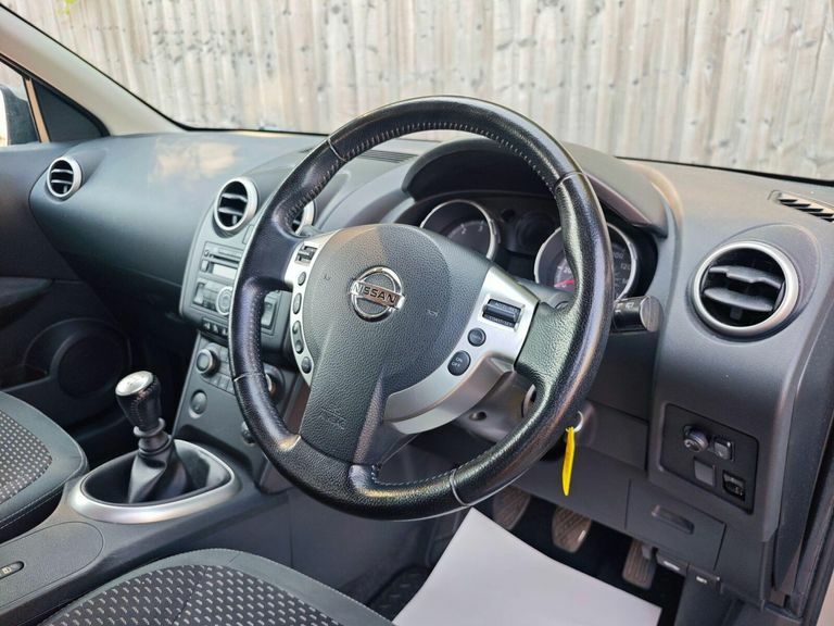 Nissan Qashqai 1.6 Acenta 2Wd Euro 5 Ss Silver #8