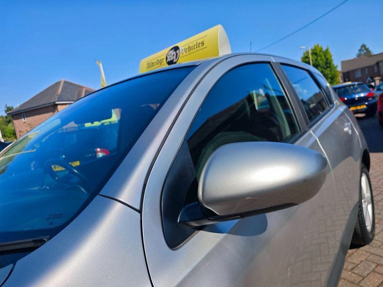 Nissan Qashqai 1.6 Acenta 2Wd Euro 5 Ss Silver #32