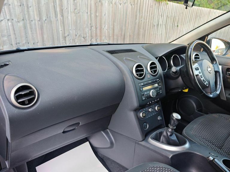 Nissan Qashqai 1.6 Acenta 2Wd Euro 5 Ss Silver #10