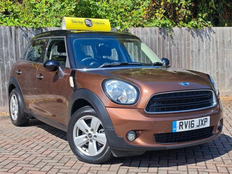 Mini Countryman 1.6 Cooper Euro 6 Ss Brown