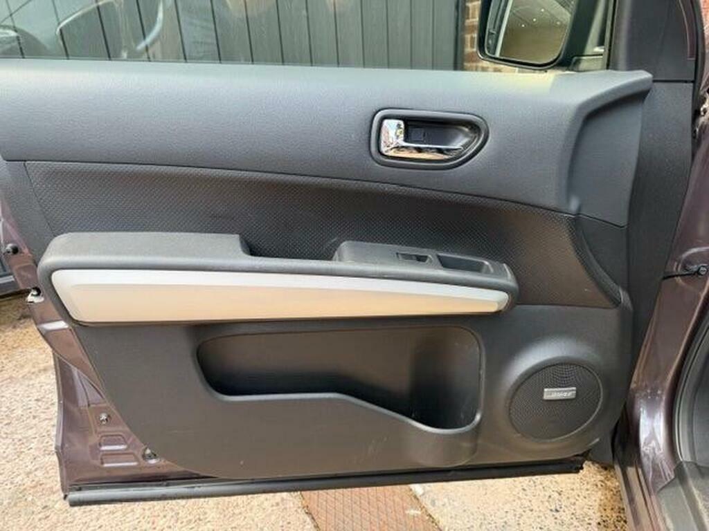 Nissan X-Trail 1.6 Dci 4X4 N-tec 5-Door Station Wagon Black #21
