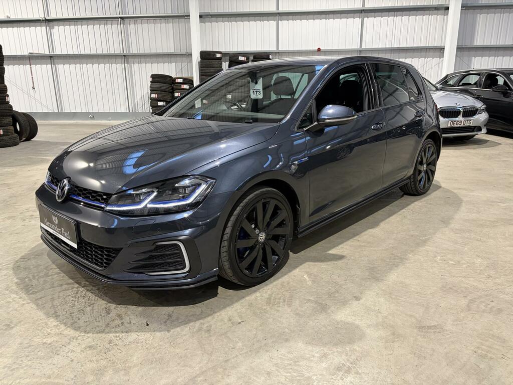 Volkswagen e-Golf Gte Advance Blue #4