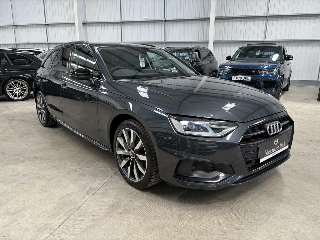 Audi A4 Avant Sport Edition Grey